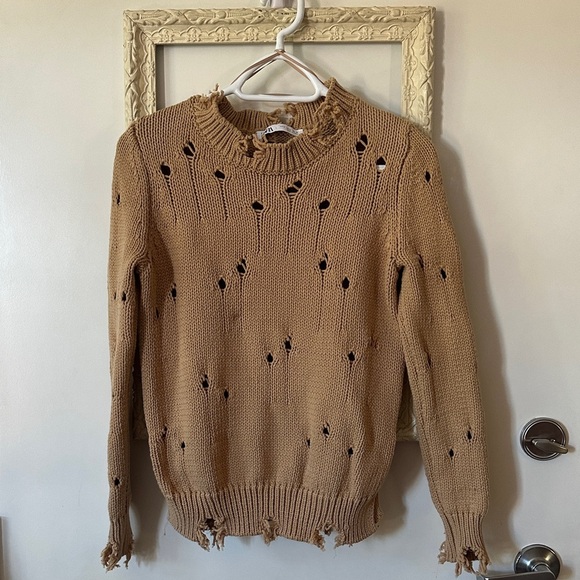ZARA | Distressed Destroyed Knit Taupe Crew Neck Brown Tan Cotton Sweater - Picture 2 of 13